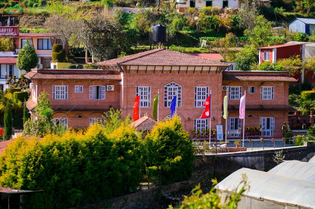 Adhyay Retreat Resort - Luxury Resort near Kathmandu in Tistung, Chitlang, Makwanpur (30 km from KTM) with Swimming Pool